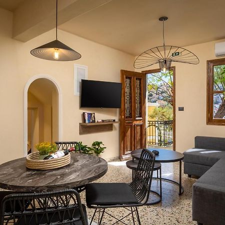Townhall Apartment 锡米 外观 照片