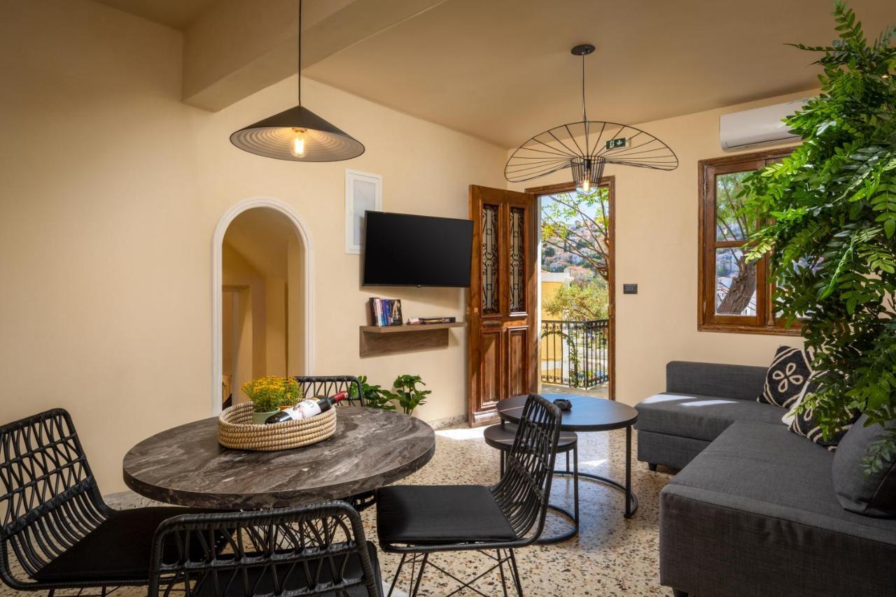 Townhall Apartment 锡米 外观 照片